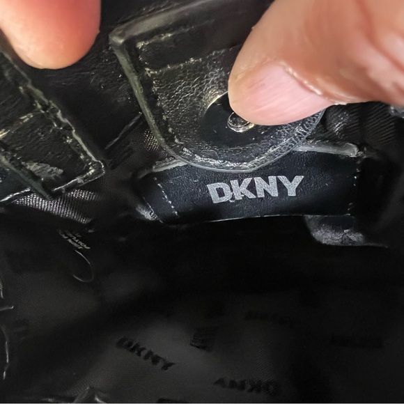 DKNY Magnolia Houndstooth Mini Tote Bag in Black and White.  Small Purse. - Picture 6 of 6